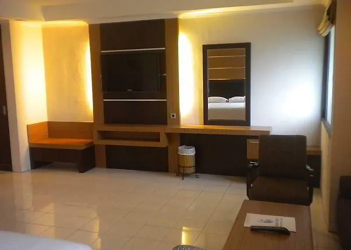 Urbanview Taman Suci Bali Hotel Denpasar