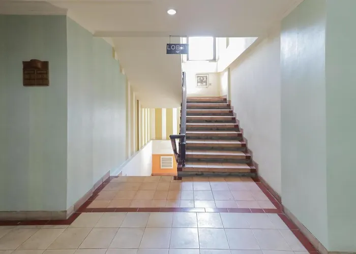 Hotel Urbanview Taman Suci Bali