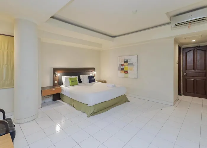 Urbanview Taman Suci Bali Hotel 3*