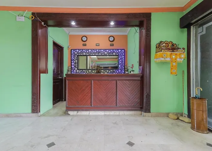 Urbanview Taman Suci Bali Hotel 3*